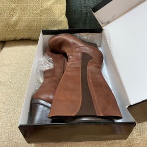 Colin Stuart knee high wedge boot. 11M.